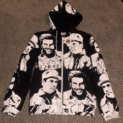 Assali zip up hoodie size L