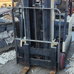 Crown Electric Forklift 35SCTT