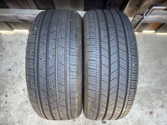 2 Michelin Tires 215/50/17
