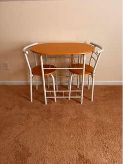 3-Piece Dining Set – Table & 2 Chairs