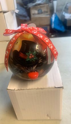 Blinking Yorker Christmas Ornament Plastic And Comes With 3 Batteries