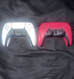 PS5 Controllers