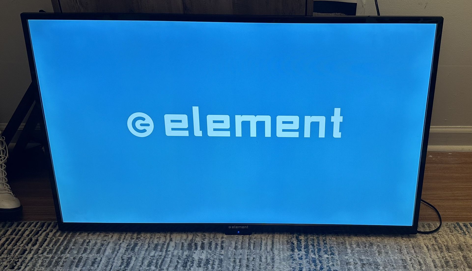 42 Inch Element TV