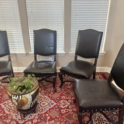 Set Of 8 Chairs And Dinning Table Solid Wood