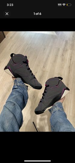 PREOWNED Jordan 7 Valentines Day Size 5.5Y