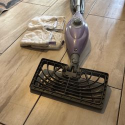Shark Steam Mop With 2 Cloths