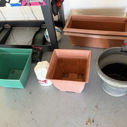 Square Planters 15$ 
