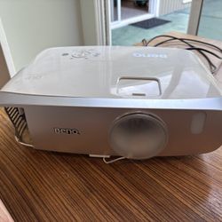 BenQ HT2050A 1080p Home Theater Projector – Great Picture