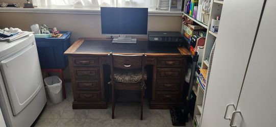 Oak desk
