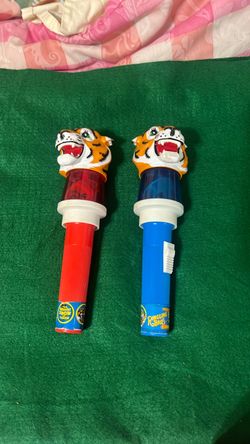 Vtg Ringling Bros Barnum Bailey Circus Flashlights