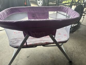Dream On Me Bassinet