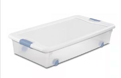 Sterilite storage box