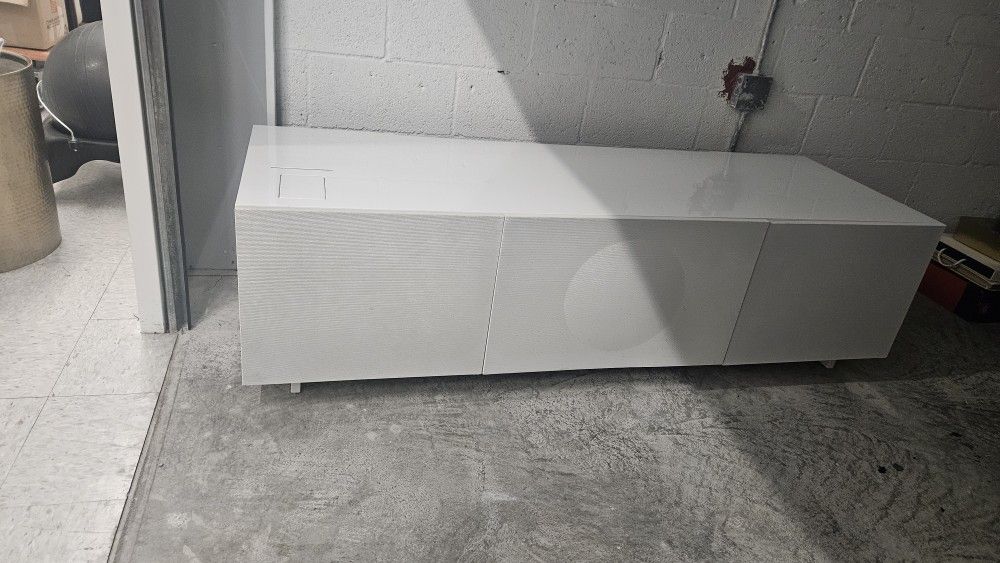 Geneva Sound System