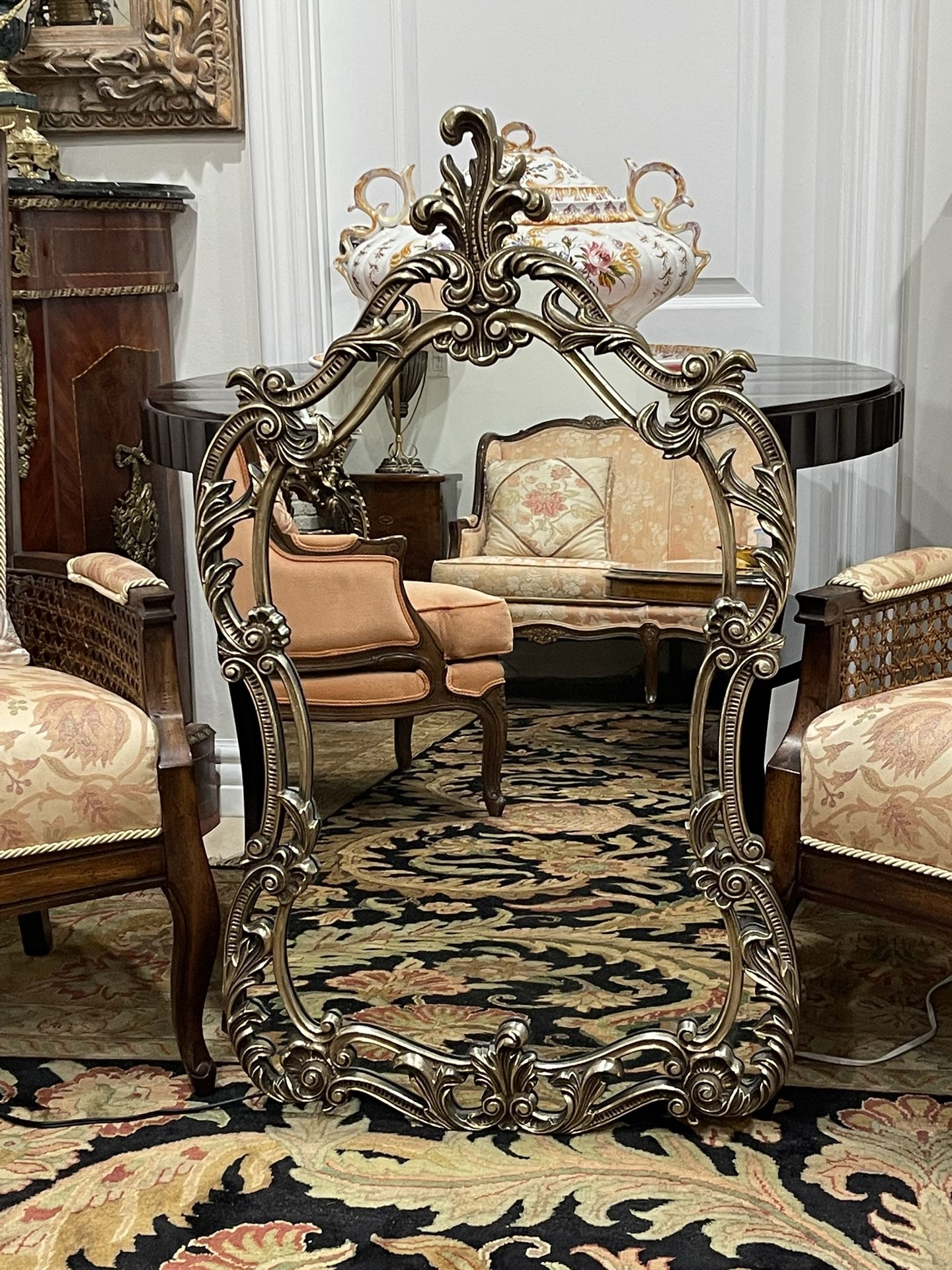 Gorgeous Vintage Ornate Wood Gold Gilt Mirror🌷