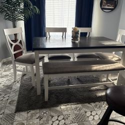 Beautiful Dining Table 