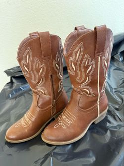 Boots Size 1