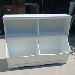 Cubby Organizer  / Toy Box Bookshelf