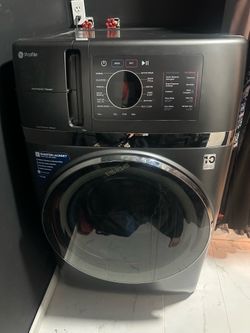 GE Electric Washer and Dryer Combo - Ventless