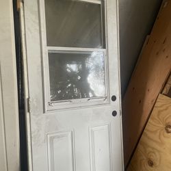 32” Door With Window