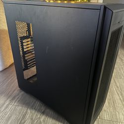 ENTHOO Pro 2 Server Edition - Closed Side Panel