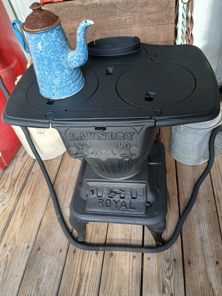 Antique ROYAL 40 WOOD STOVE for Sale in Quakertown, PA OfferUp
