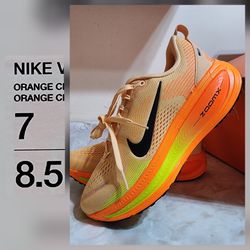 Nike Vomero 18 size 7