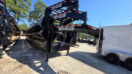 40ft Non CDL Deckover trailers with Mega Ramps and Dexter Axles!