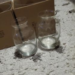 2 glass vases size- 7x3 1/2