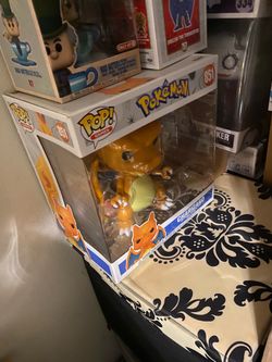 Funko Jumbo Charizard