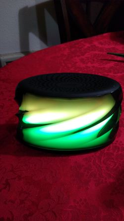 Blackweb Bluetooth Speaker