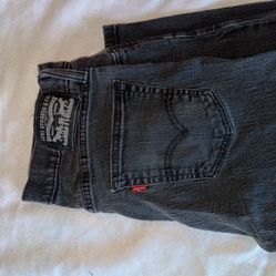 Men’s Black Levi Jeans 