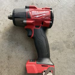 Milwaukee Tools