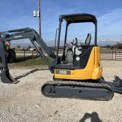 35G Deere Mini Excavator 