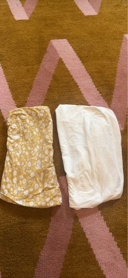 Nesting Mini Crib sheet set