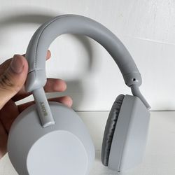 Sony - WH1000XM5 Gray And Black