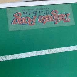 Pong table very nice