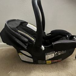 Graco Car seat 