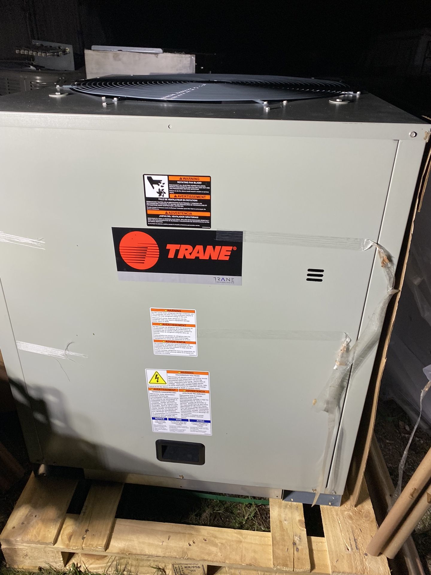 Trane Condenser 