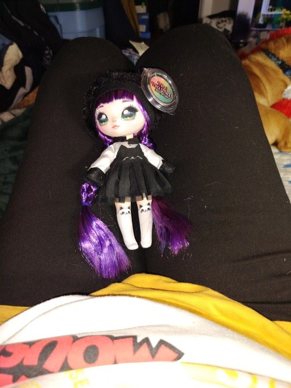 N A!  Na! Na! Surprise Tuesday Meow Doll