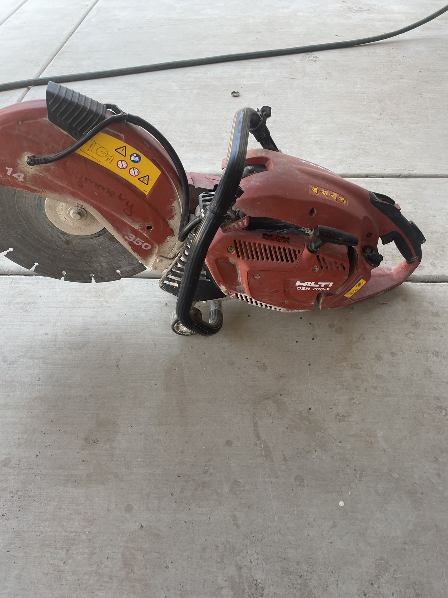 Hilti Dsh 700 Concrete Saw