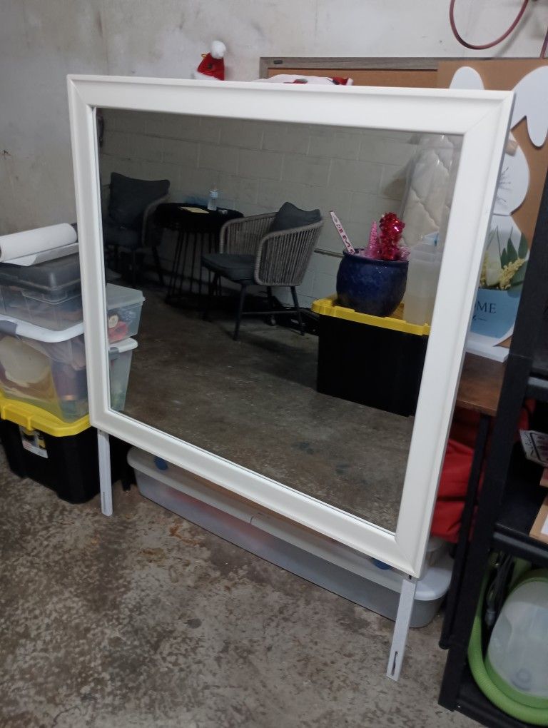 Solid Wood White Dresser Mirror