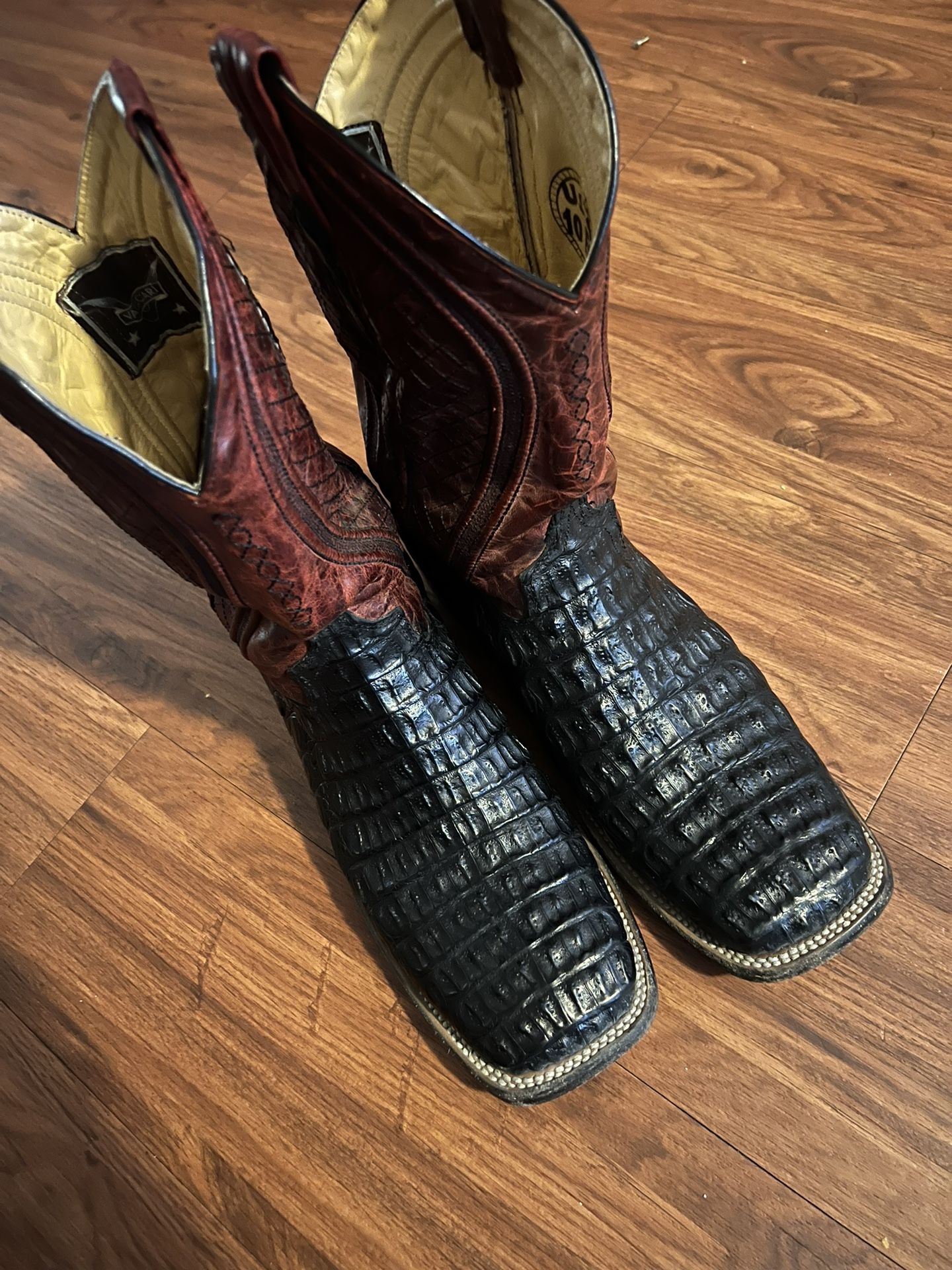 Vacarri Men Caimán Boots