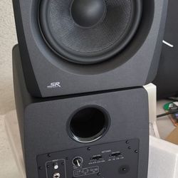 Stage Right SV28 Powered Studio Monitor Speakers and Stands. LIKE BRAND NEW