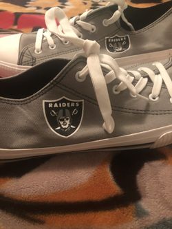 Raiders shoes