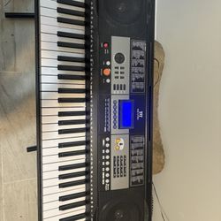 Electric Keyboard 