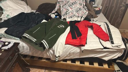 Guess Puffers, Sweaters, And Jackets