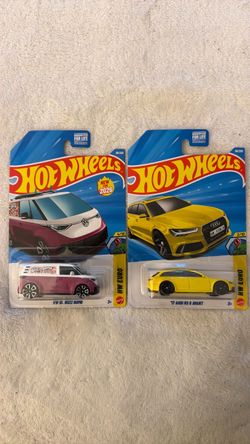 Hot Wheels HW Euro 2-Car Set