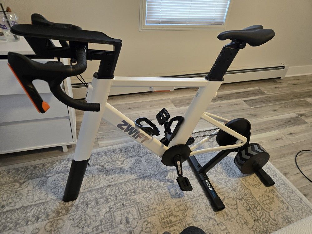 Zwift Trainer With KICKR core 2
