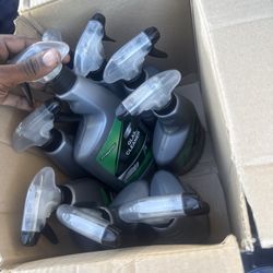 Wet Wax Shine (8) And Window Cleaners 