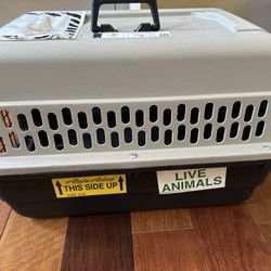 Top Paw 24” Medium Size Dog/Cat Kennel